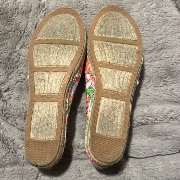 Like new Lilly Pulitzer espadrilles! - Picture 5 of 6